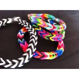 GOMITAS PULSERAS / TRENZAS COLORES