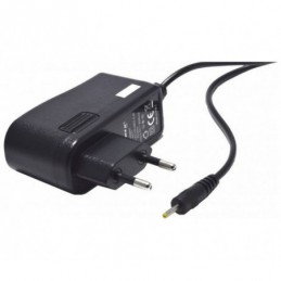 CARGADOR TABLET GENERICO 5V 2A (2.5*0.7MM)