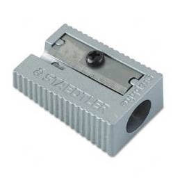SACAPUNTAS DE METAL SIMPLE STAEDTLER